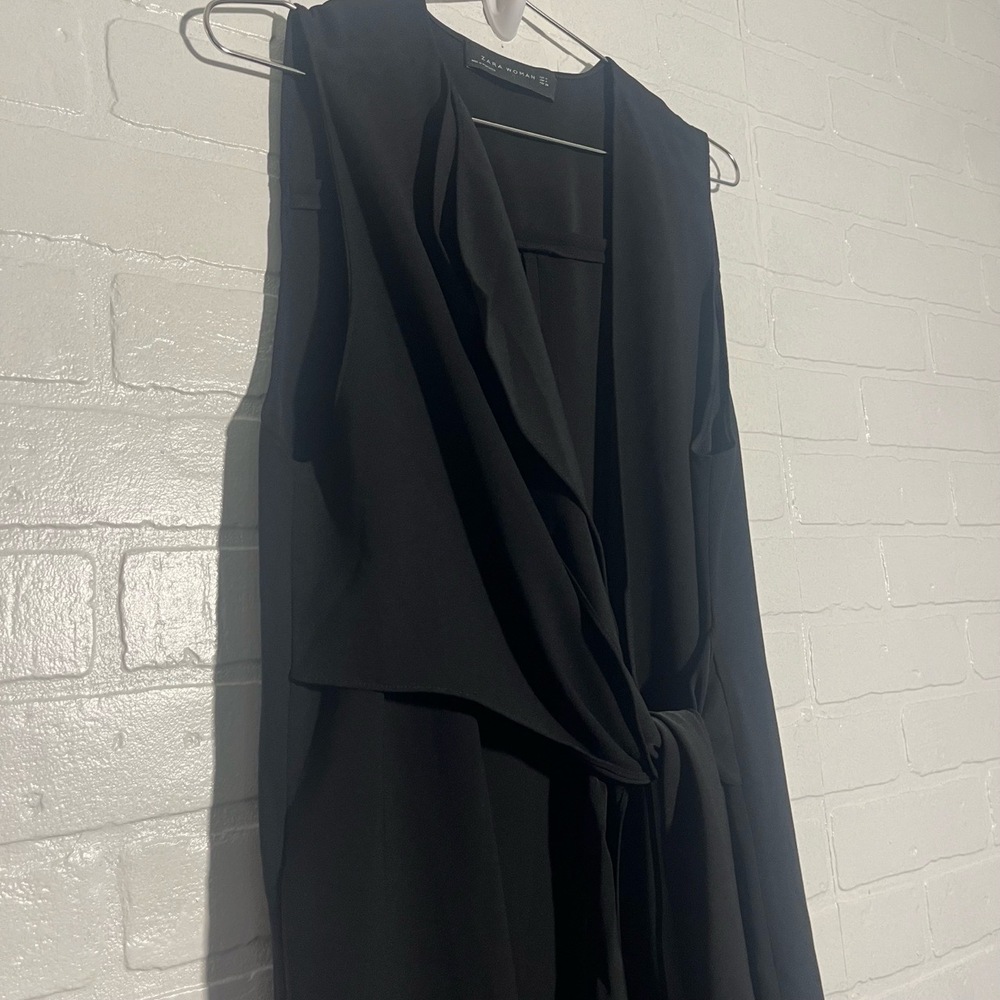 Zara Womens Black Long Draped Vest Tie Waist Cape V Neck Minimalist Medium - Picture 2 of 5